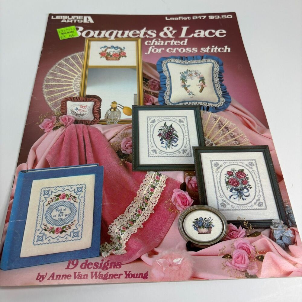 Vintage Leisure Arts Bouquets & Lace Cross Stitch Pattern Book Leaflet 217 1982